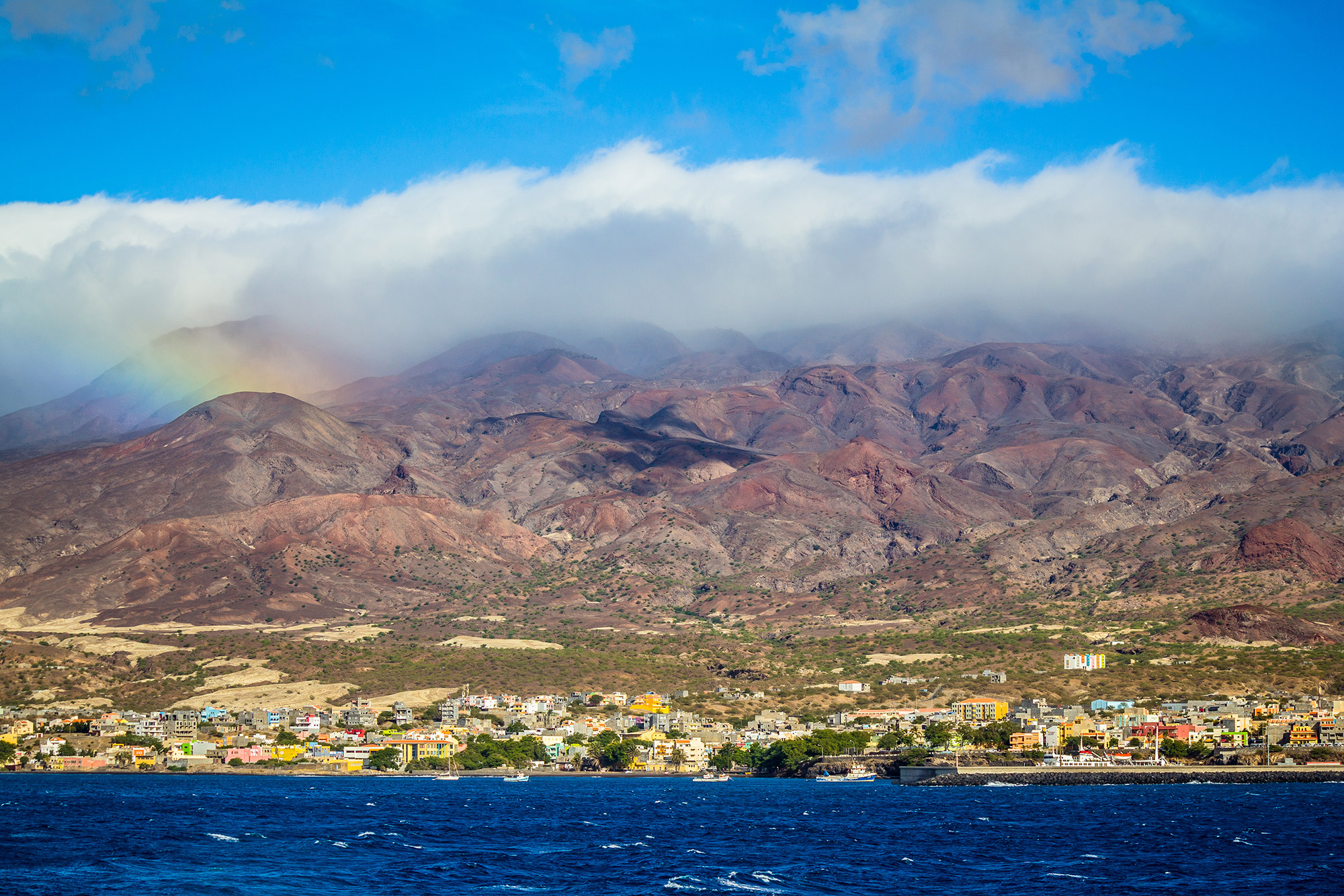 Cabo Verde, Santo Antão, von Susana Martins / < a href="https://www.shutterstock.com/de/image-photo/cape-verde-santo-1321980485?src=CtCnlDYHxxO3MOGzotTtiQ-7-98&studio=1">shutterstock.com