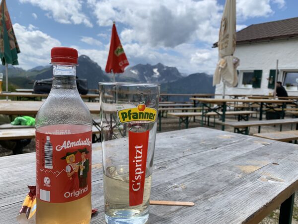 Einkehren auf der Widdersteinhütte