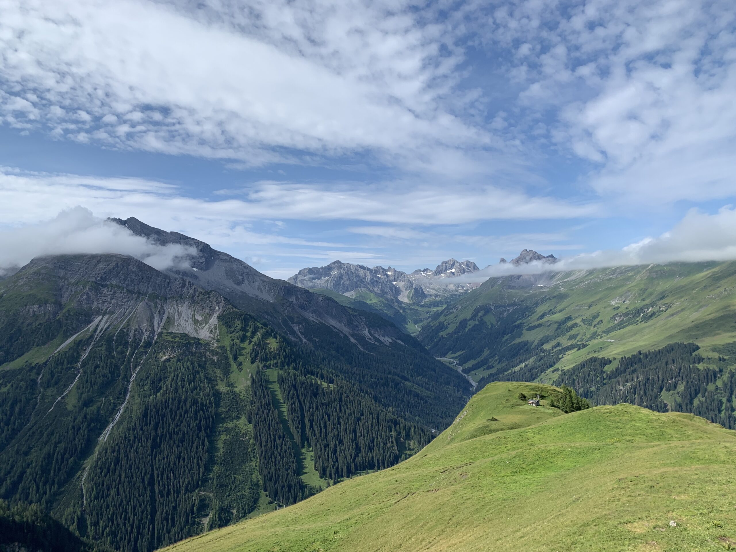 Blick hinab zum Muttekopf (2046m)